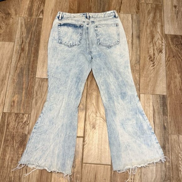 Almost Famous Boho Vintage Patchwork Distressed Wide Jeans - Picture 4 of 4